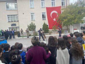 JANDARMA'DAN EĞLENCELİ ETKİNLİK - Kırıkkale Haber, Son Dakika Kırıkkale Haberleri