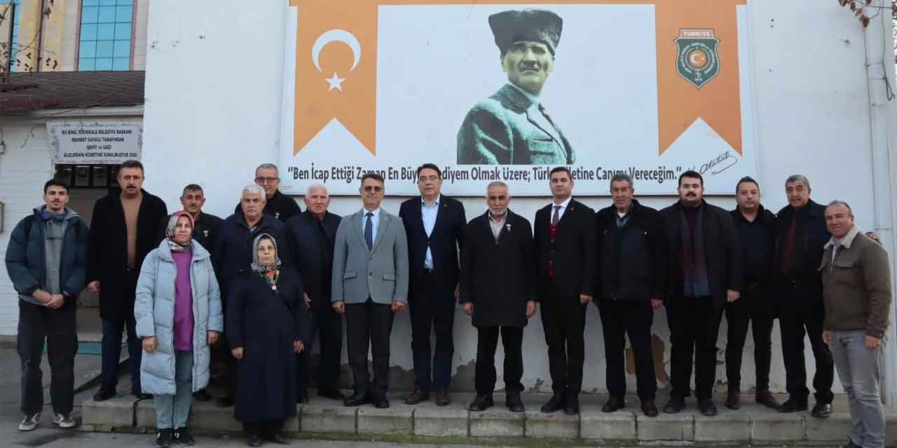 chp-heyetinden-anlamli-ziyaret.jpg