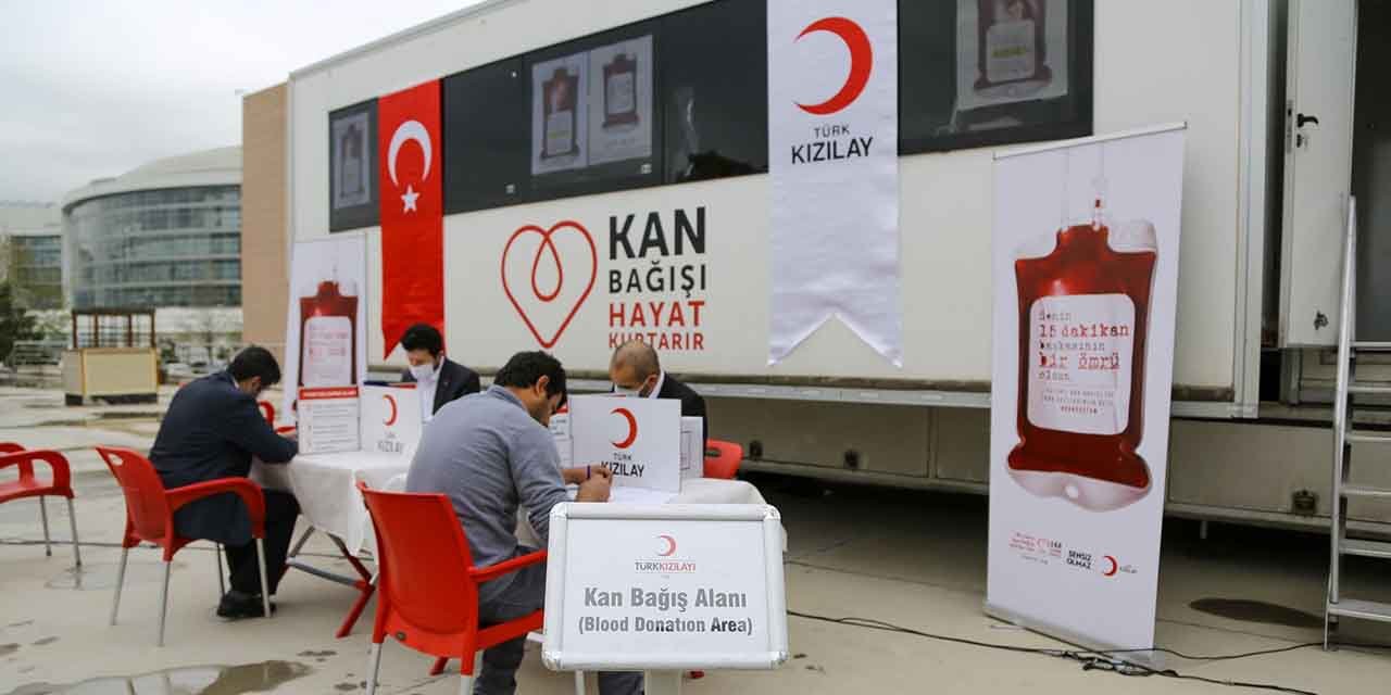 kizilay-2024-yilinda-2-milyon-800-bin-kan-bagisi-topladi-jpg2.jpg